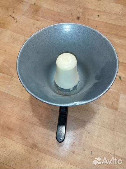 Советский ретро мегафон эм-2М