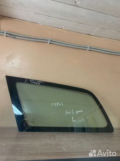 Стекло кузовное левое Focus 1 универсал