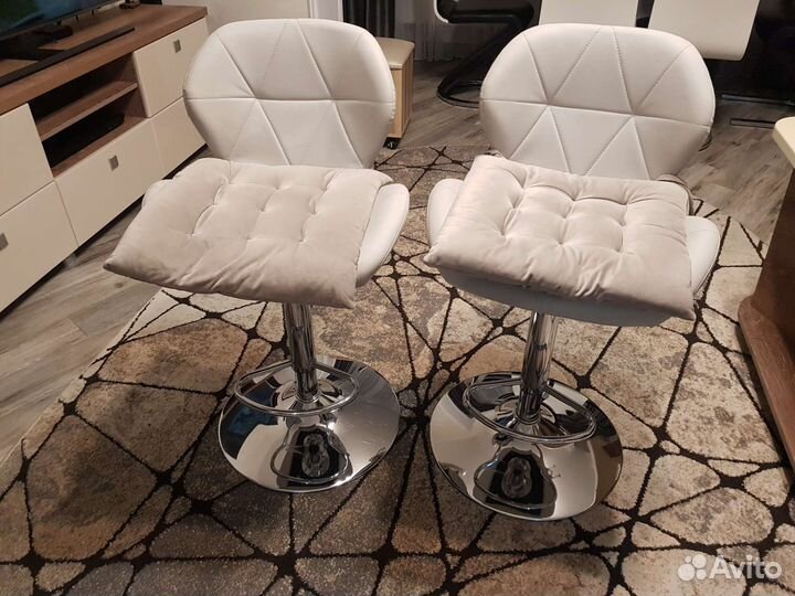 Барный стул