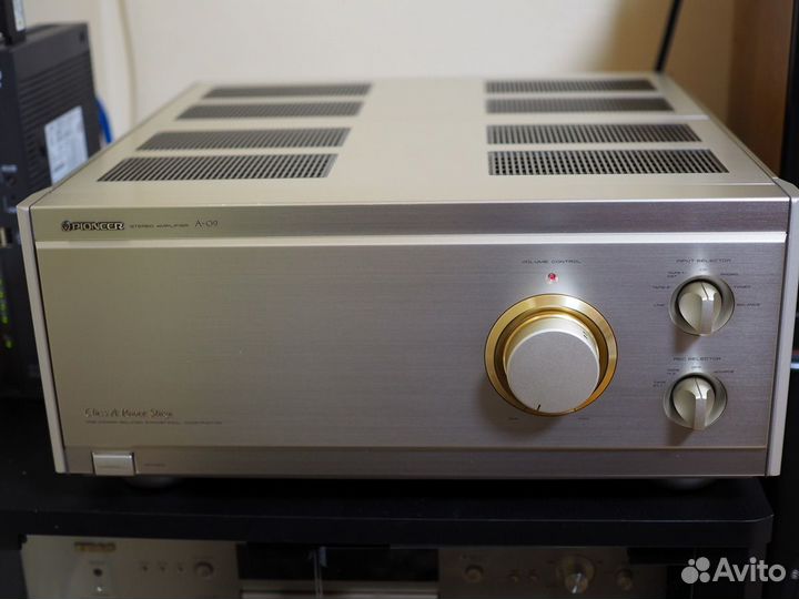 Усилитель Pioneer A-09