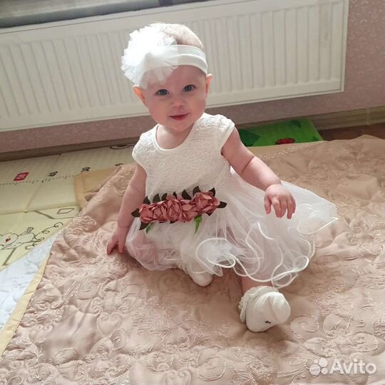 Платье на девочку