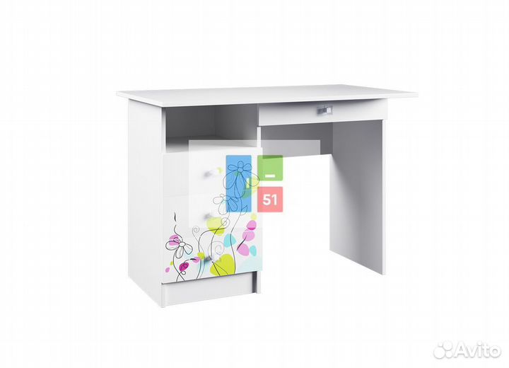 Стол письменный