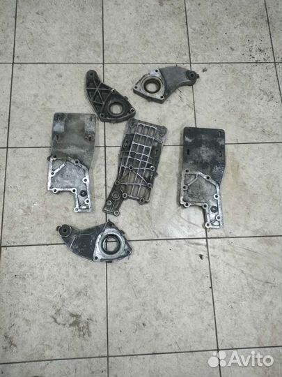 Кронштейны крепления. Chevrolet Niva. 2123