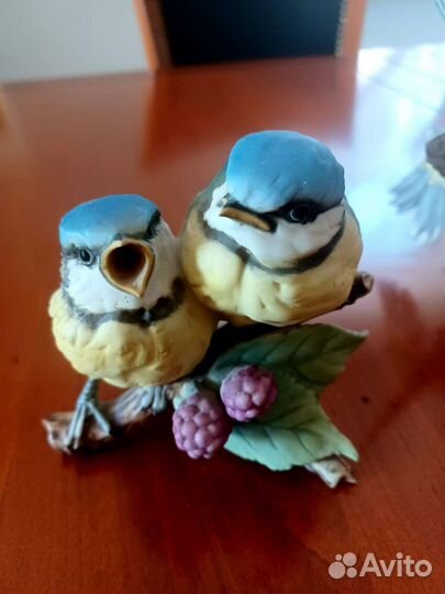 Фарфоровая фигура