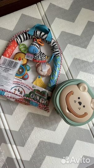 Детские игрушки погремушки