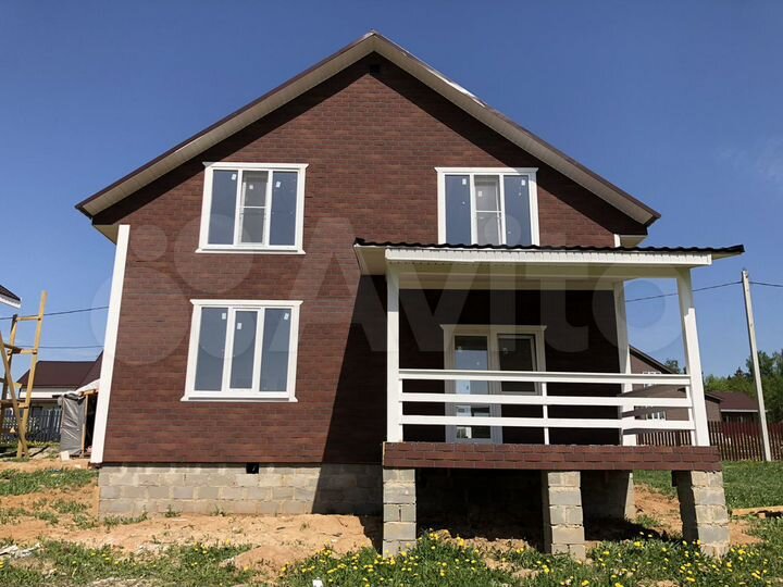 Дом 160 м² на участке 5 сот.