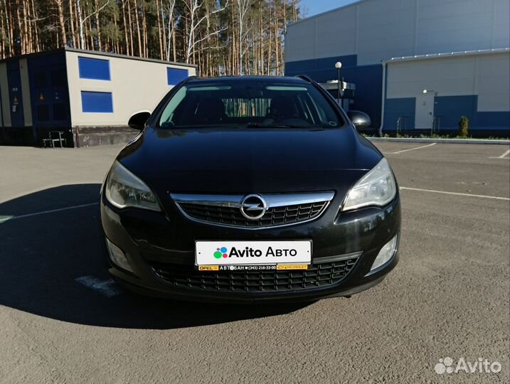 Opel Astra 1.6 AT, 2012, 209 000 км