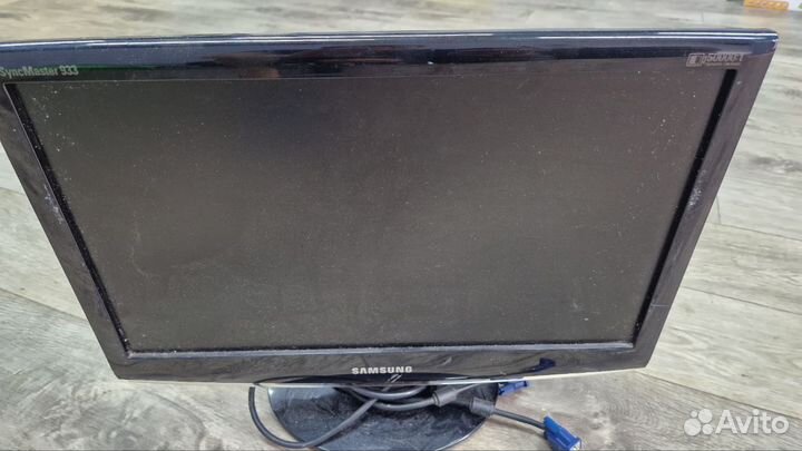 Монитор для компьютера Samsung 18.5