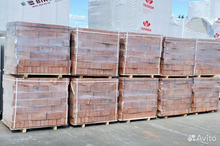 Красный кирпич