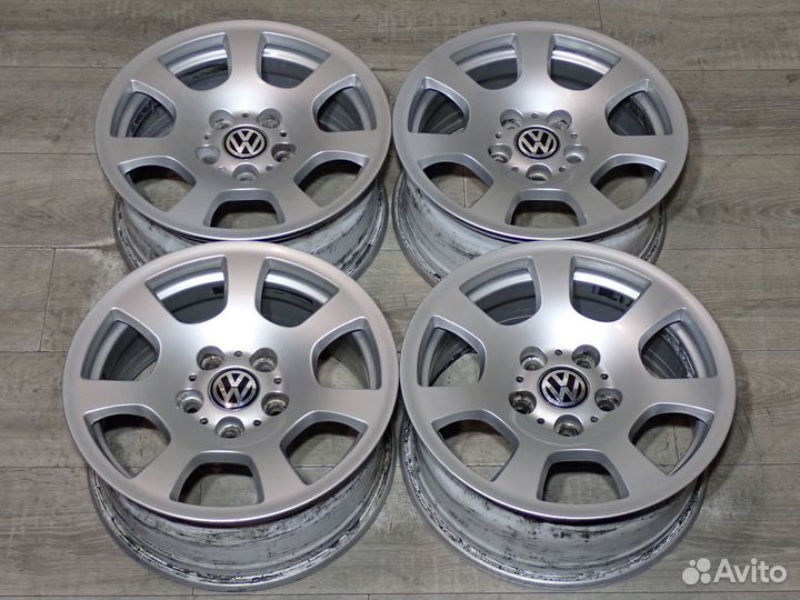 Комплект оригинальных R16 дисков VW Transporter