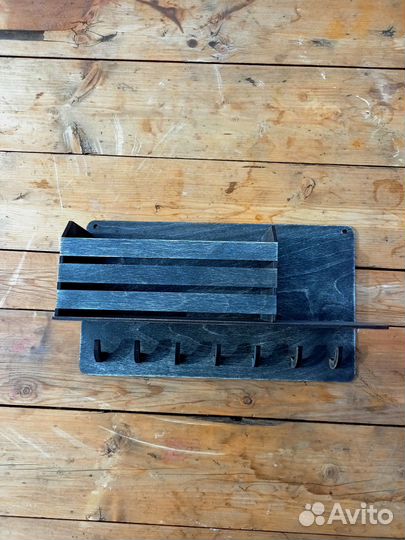 Ключница настенная из дерева