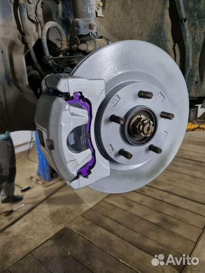 Тормозные суппорта Mitsubishi Lancer 10