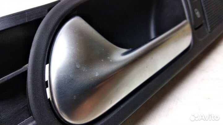 Ручка двери внутренняя задняя левая Volkswagen