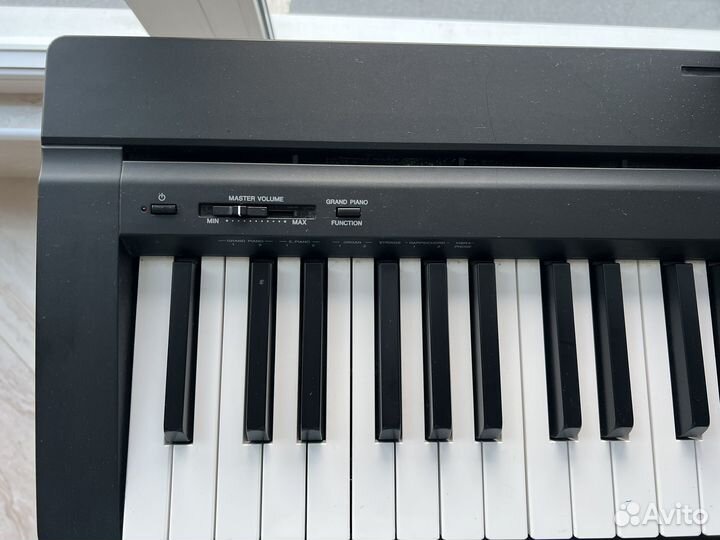 Yamaha p45b