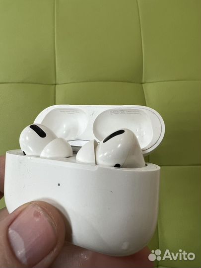 Apple airpods pro