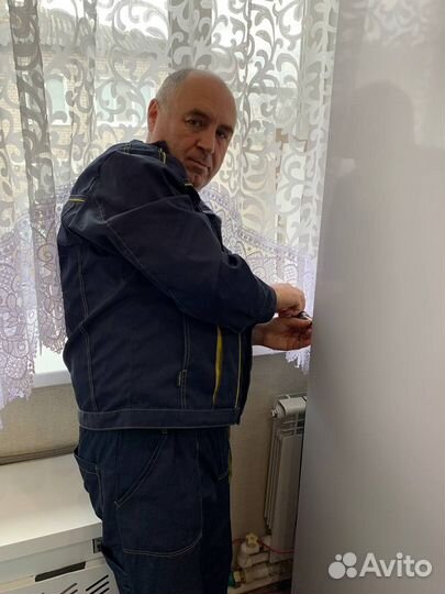 Ремонт холодильников Ремонт стиральных машин