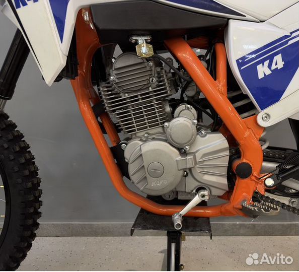 Мотоцикл эндуро Kayo K4 MX Витрина