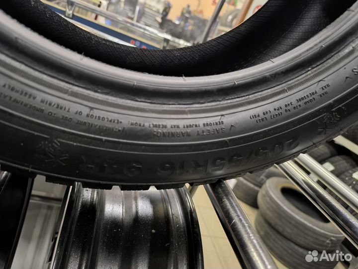Triangle Snowlink PL02 205/55 R16