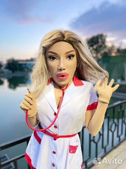 Стриптиз поздравление негритянка медсестра звёзды