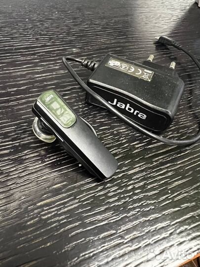 Беспроводной наушник