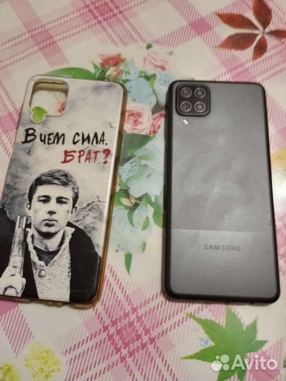 Мобильные телефоны