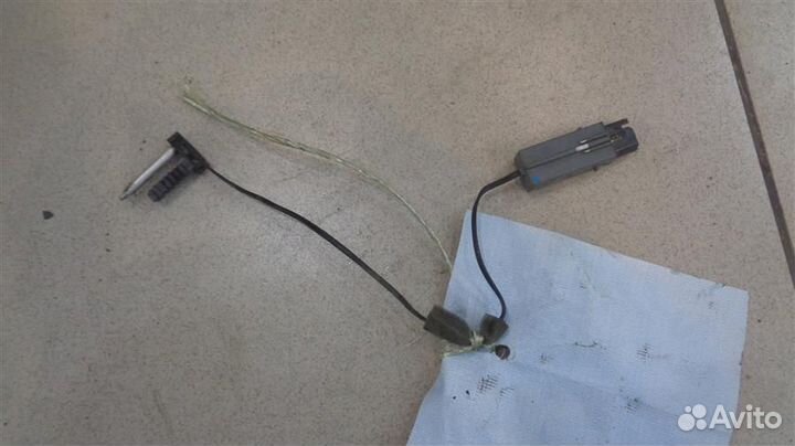 Датчик температуры воздуха Mazda BT-50 2006-2012