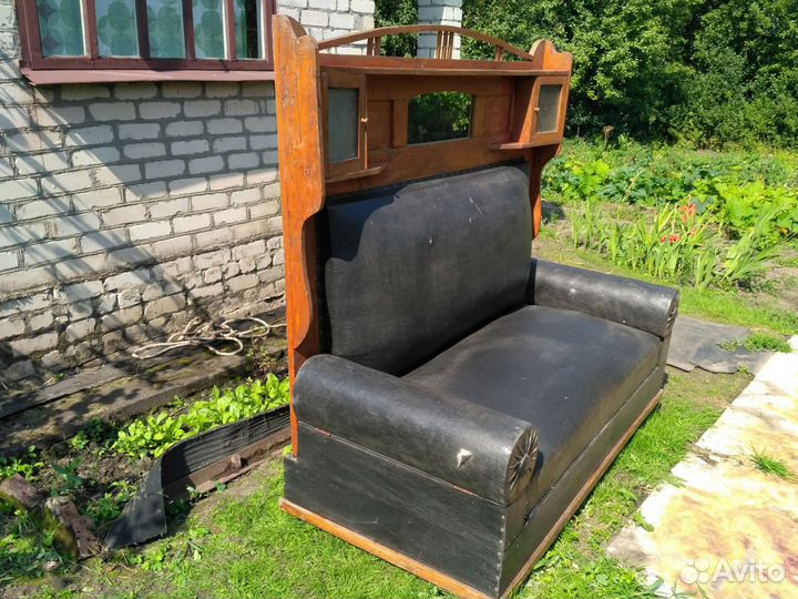 Сталинский диван