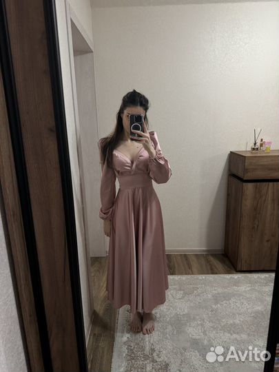 Вечернее платье