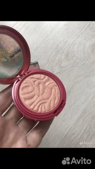 Румяна, хайлайтер, бронзер