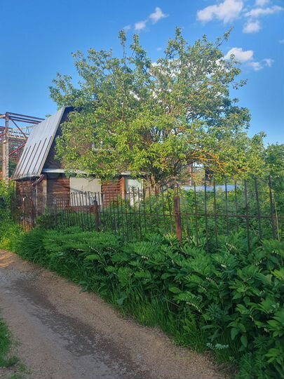 Дом 32 м² на участке 6,2 сот.