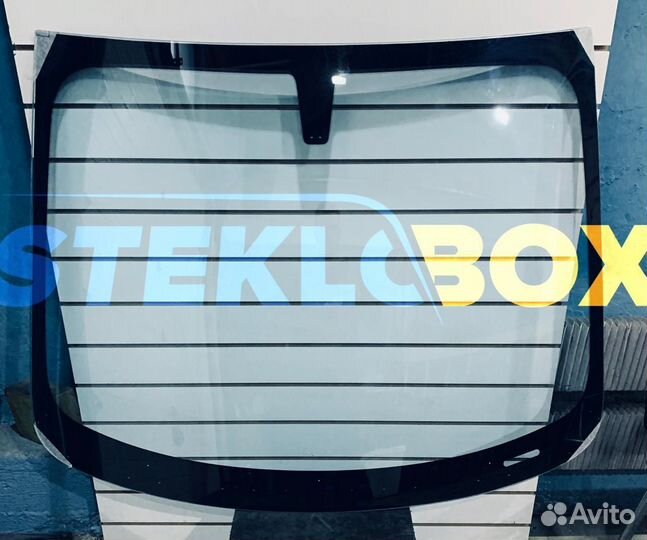 Лобовое стекло на Шевроле Авео