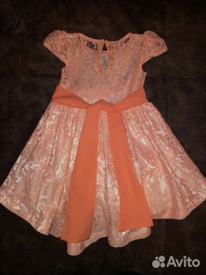 Платья нарядные