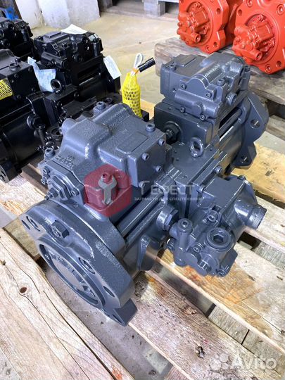 Гидравлический насос Sumitomo SH200A-3 K3V112DTP