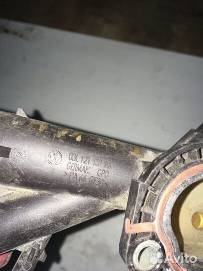 Фланец системы охлаждения 03L121131AA