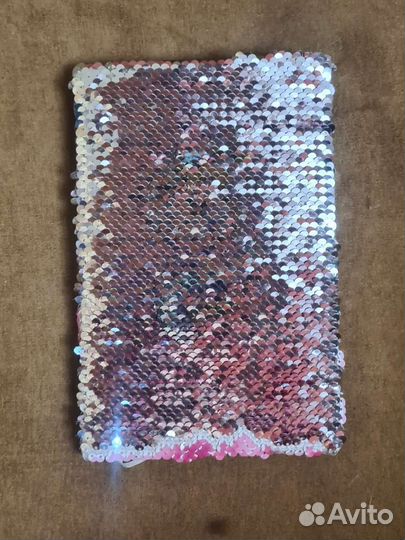 Блокнот с пайетками и единорогом