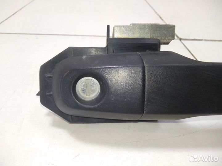 Ручка двери передней наружная правая Mitsubishi L2