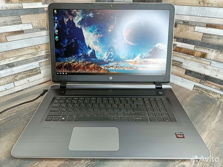 Ноутбук HP 17.3/ IPS/ A10/ SSD