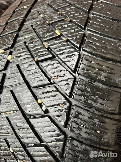 Continental ContiVikingContact 6 245/50 R18