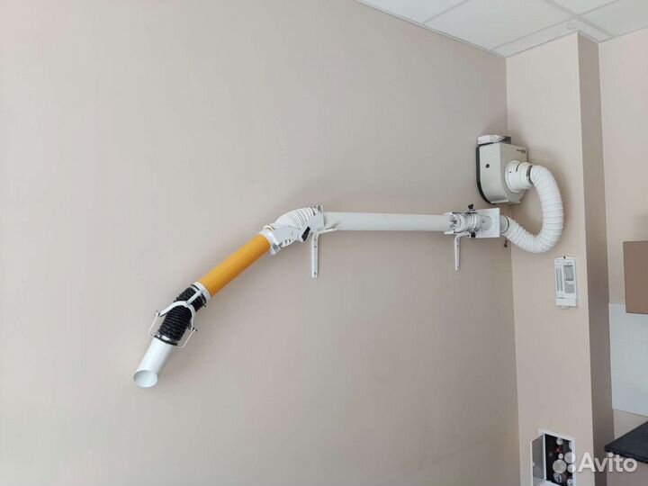 Вытяжка для удаления запахов