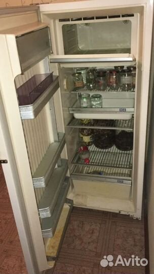 Холодильник бу ЗИЛ СССР