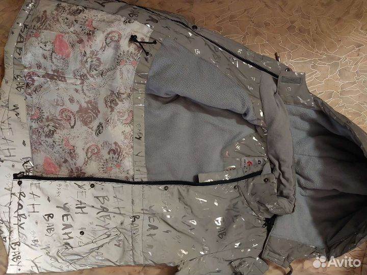 Куртка осенняя для девочки.р128