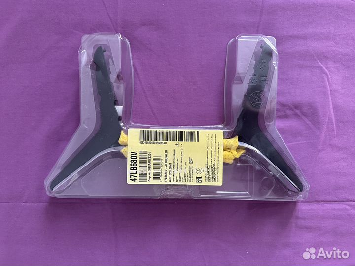 Кронiтейн для телевизора LG