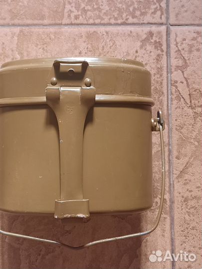 Складные котелок и столовый набор