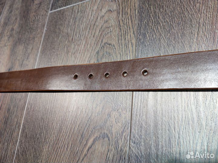 Мужской кожаный ремень