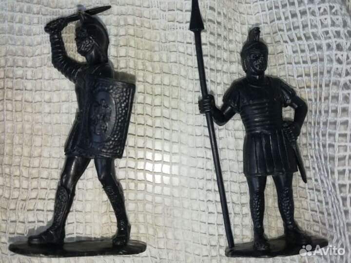 Наборы солдатиков