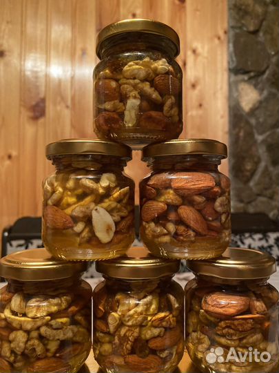 Орешки в меду