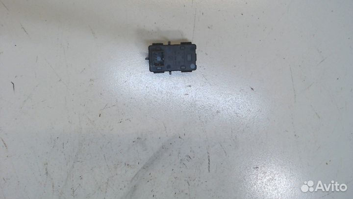 Антенна Audi A7, 2012