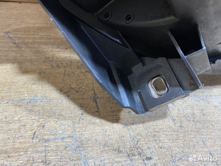 Фара передняя левая Mercedes W245 дорест 142182