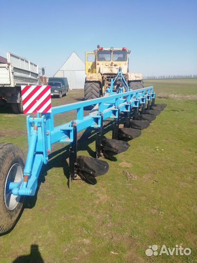 Трактор кировец к 700