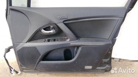 Дверь передняя правая toyota avensis T27 (87Y03E20